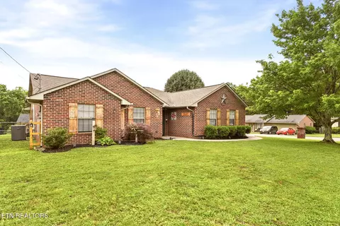 820 Josepi Dr, Knoxville, TN 37918