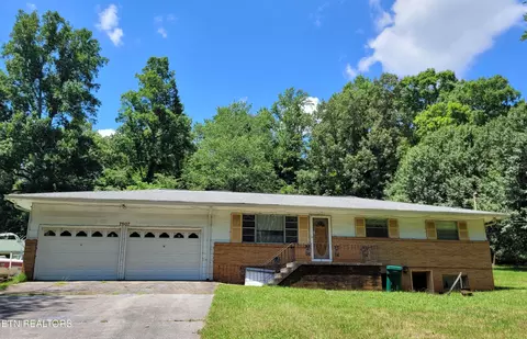 7507 Badgett Rd, Knoxville, TN 37919