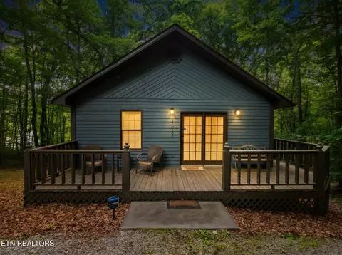 1518 Perimeter Dr, Jamestown, TN 38556