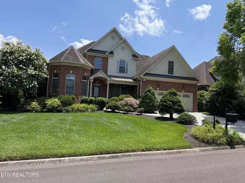 9700 Collier Pass Ln, Knoxville, TN 37922