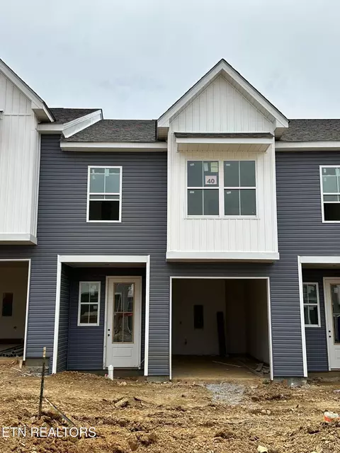 1626 Lateglow Way, Knoxville, TN 37931