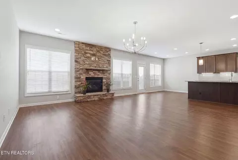 8735 Yellow Aster Rd, Knoxville, TN 37931