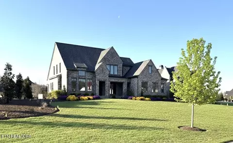 3741 Edgewater Way, Louisville, TN 37777