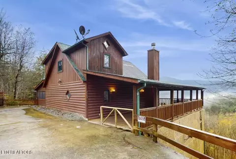 2963 Little Cub Way, Sevierville, TN 37862