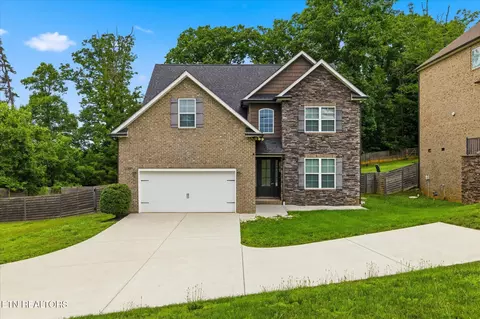 11927 Black Rd, Knoxville, TN 37932
