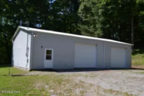 318 Rock Springs Rd, Celina, TN 38551