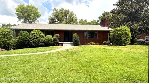 7501 Sheffield Dr, Knoxville, TN 37909