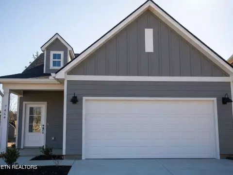 7464 Sun Blossom Ln # 197, Knoxville, TN 37924