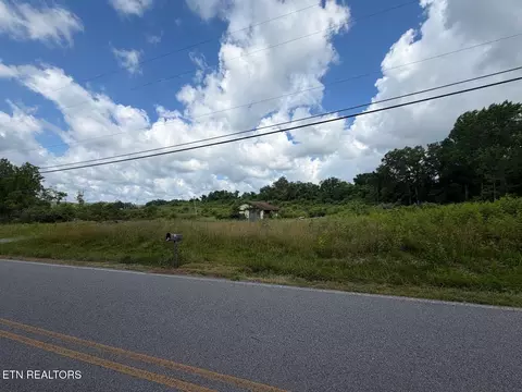 244 Old Mail Rd, Crossville, TN 38555
