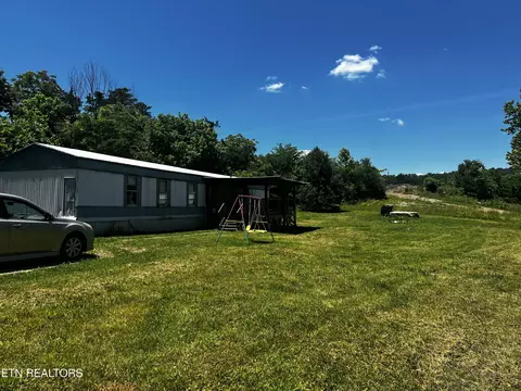 219 Cedar Ave, Luttrell, TN 37779