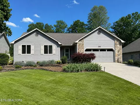 161 Greenwood Rd, Crossville, TN 38558