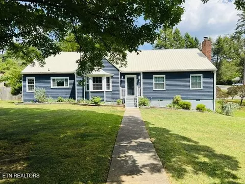 109 Bona Rd, Knoxville, TN 37914