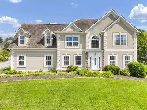 1838 Southcliff Dr, Maryville, TN 37803