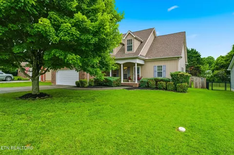 6848 Harvest Grove Ln, Knoxville, TN 37918
