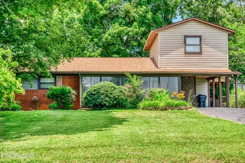 3107 Myrtlewood Dr, Knoxville, TN 37921