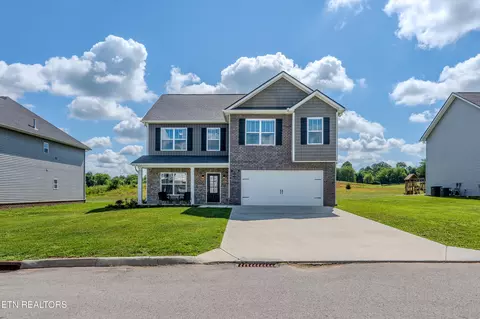 2158 Tributary Dr, Sevierville, TN 37876