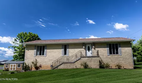 7409 Blacks Ferry Rd, Knoxville, TN 37931