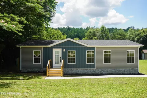 425 Abbott Rd, Lenoir City, TN 37771