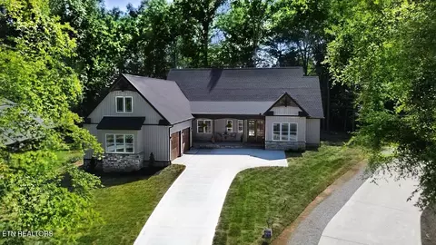 438 Goweli Tr, Vonore, TN 37885