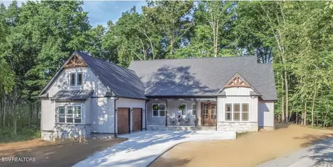 438 Goweli Tr, Vonore, TN 37885