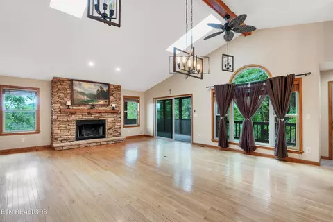 Living - 620 Hawk View Dr, Townsend, TN 37882 photo 1 of 8