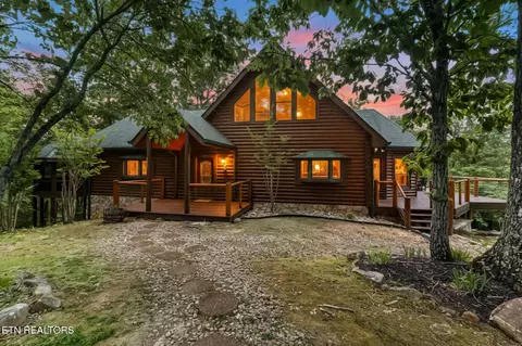 2804 Cedar Falls Way, Sevierville, TN 37862
