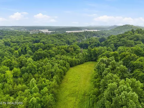 Mayo Rd, Vonore, TN 37885