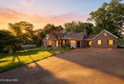 158 County Road 444, Athens, TN 37303