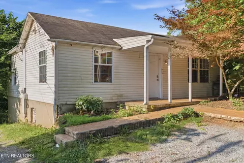 6017 Rudder Rd, Knoxville, TN 37920