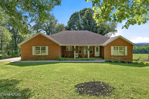 210 Bethel Church Rd, Townsend, TN 37882