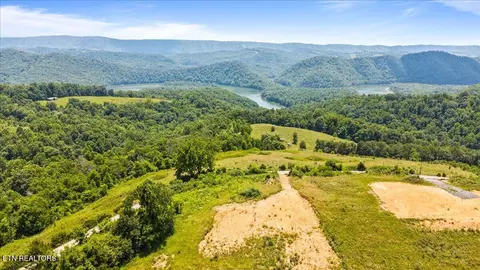 Tract 6 Bundren Mountain Rd, Tazewell, TN 37879