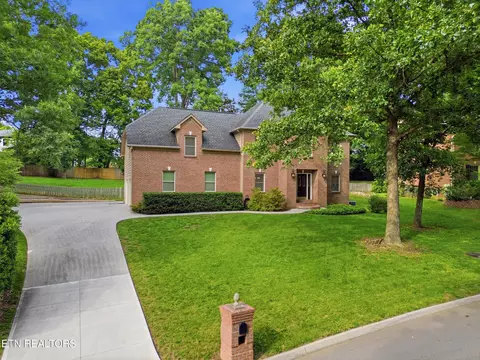 410 Mapletree Dr, Knoxville, TN 37934