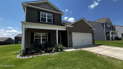 5737 Wildlife Cir, Piney Flats, TN 37686
