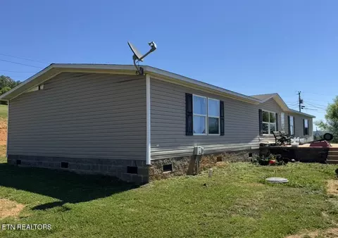 122 Pearlie Ln, Tazewell, TN 37879