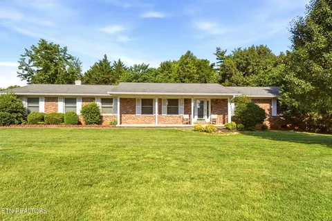109 Crowfield Rd, Knoxville, TN 37922