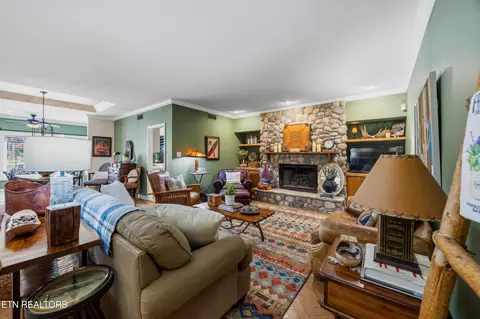 1486 Touraine Pl, Knoxville, TN 37919