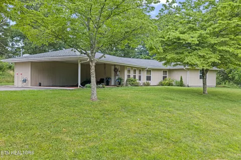 1169 Main St, Wartburg, TN 37887