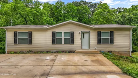 1487 Shields Ferry Rd, Morristown, TN 37814