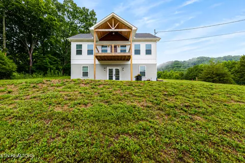 415 Meadow View Dr, Maynardville, TN 37807