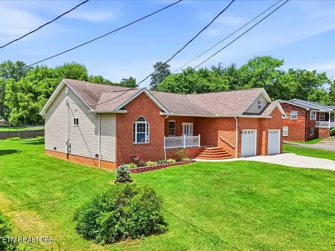 Exterior - 985 Claudette Dr, Talbott, TN 37877 photo 11 of 12
