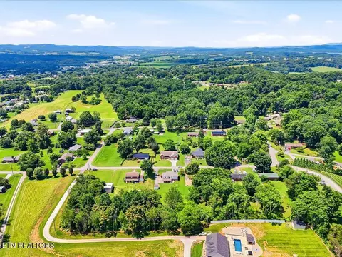 View/Area - 985 Claudette Dr, Talbott, TN 37877 photo 4 of 6