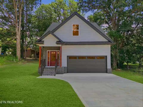 1401 Rosalyn Dr, Knoxville, TN 37914