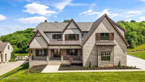 330 Barnsley Rd, Farragut, TN 37934