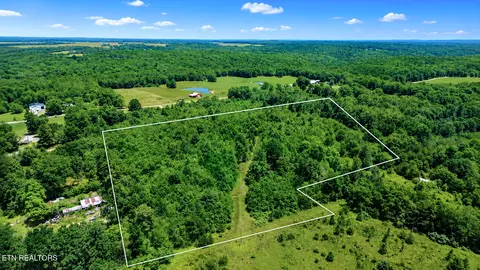 Adams Creek Rd, Crossville, TN 38571
