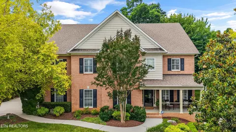 1809 Highlands Cove Ln, Knoxville, TN 37922