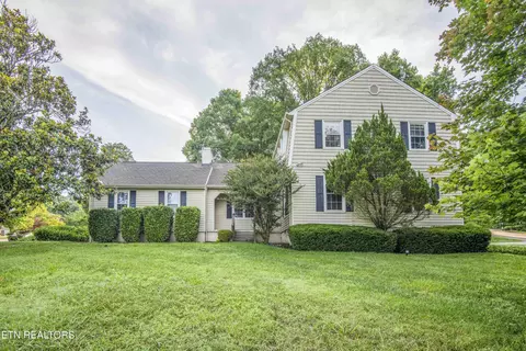 11144 Pleasant Forest Dr, Knoxville, TN 37934