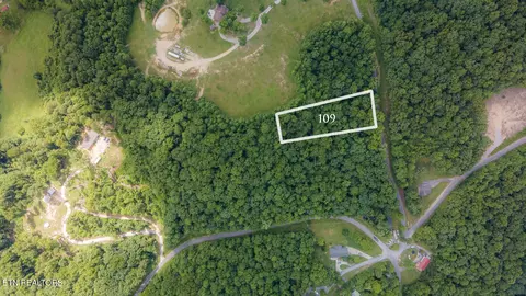 S Sudenny Lane, La Follette, TN 37766