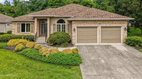105 Saligugi Way, Loudon, TN 37774