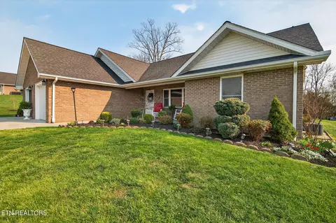 410 Garden Meadow Rd, Greeneville, TN 37745