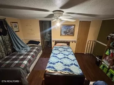 Bedroom - 2320 Tennessee 92, Rutledge, TN 37861 photo 1 of 2